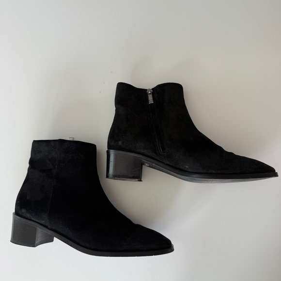 AQUATALIA reeta black suede square toe boot - Picture 10 of 14